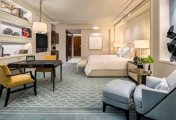 Deluxe King Room - Hearing Accessible