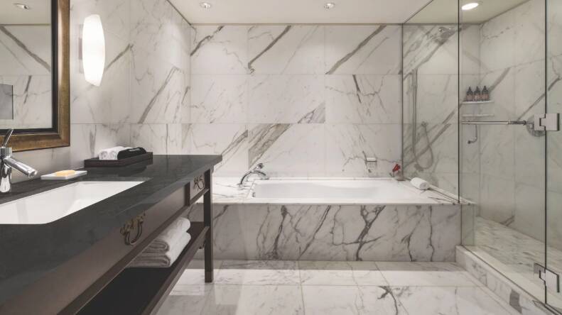 TWO DOUBLE BEDS DELUXE