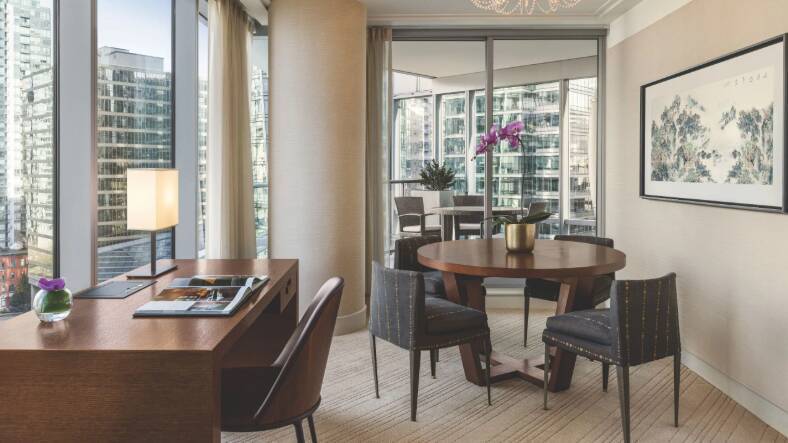 ONE BEDROOM PREMIUM SUITE WITH BALCONY