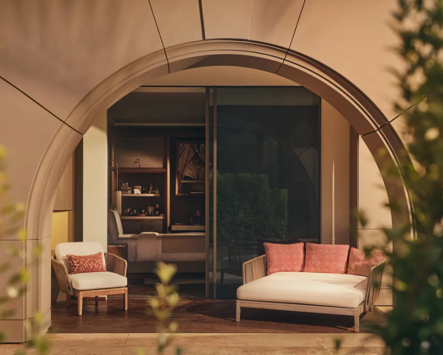 GARDEN ROOM