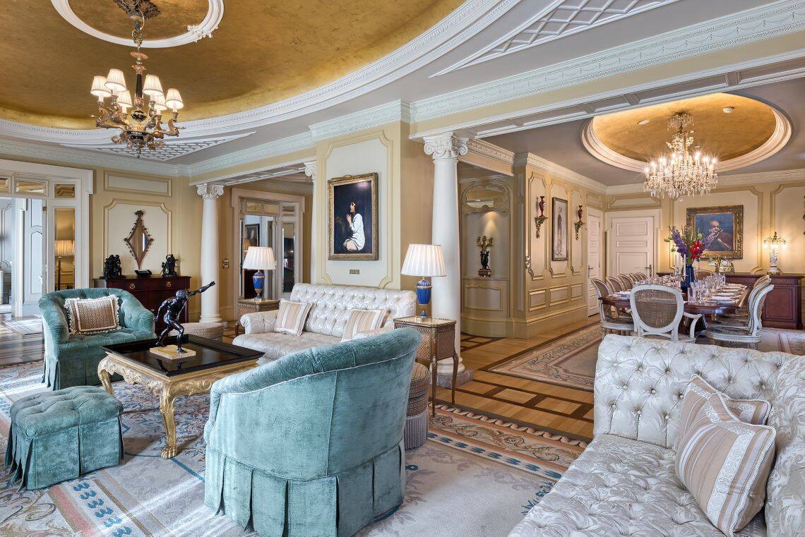 Presidential Suite 