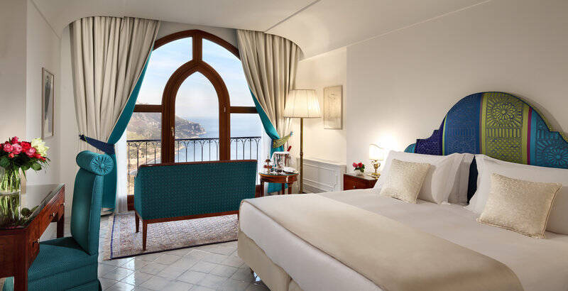 DELUXE SEA VIEW ROOM