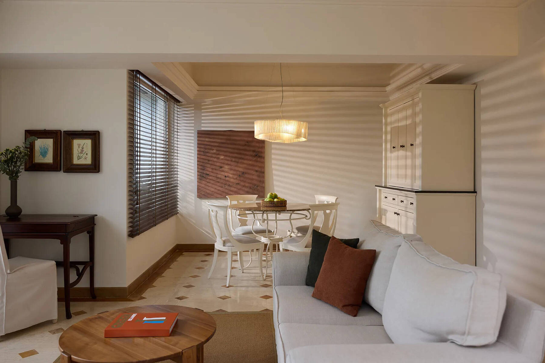 One Bedroom Deluxe Suite