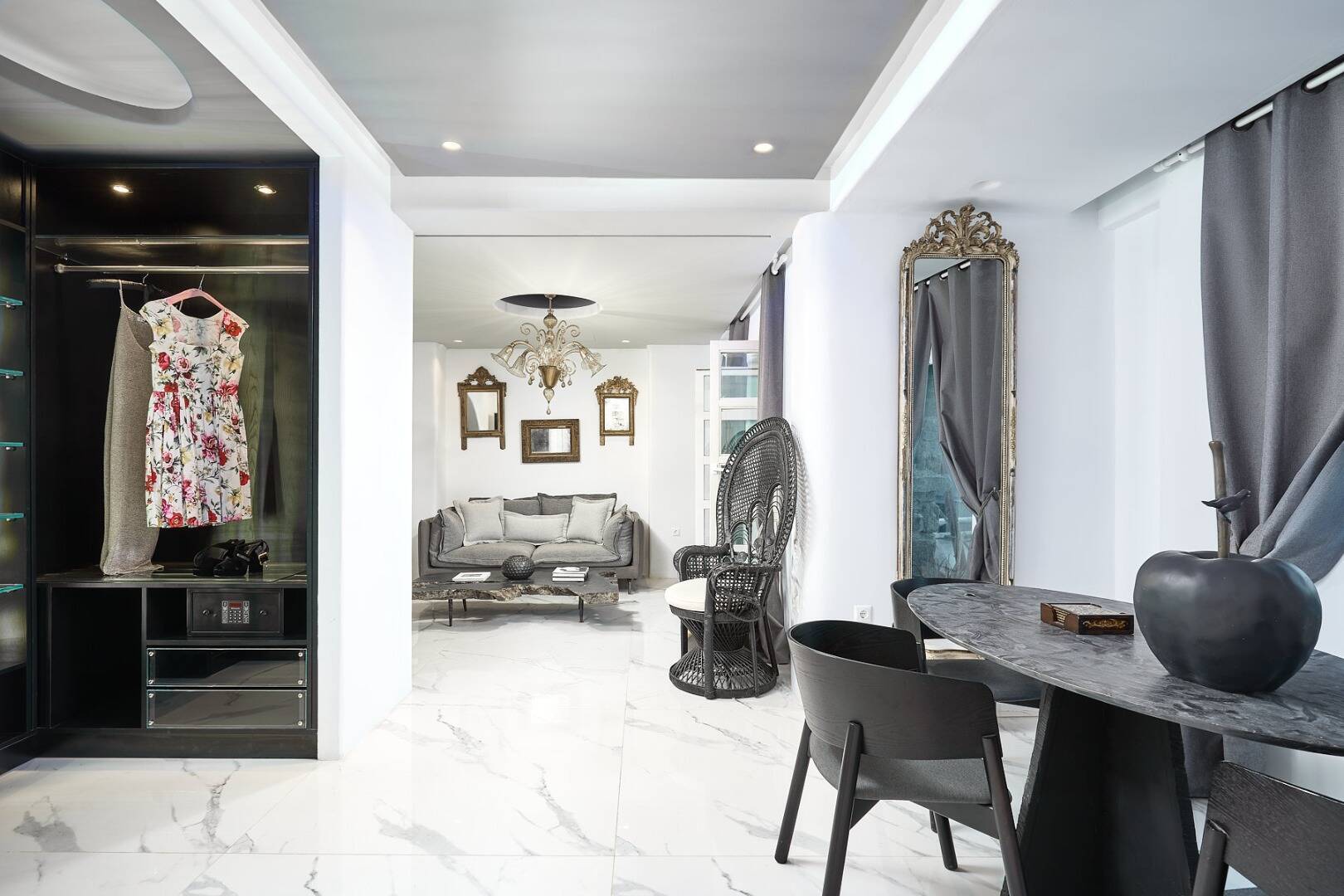 TWO BEDROOM SUITE WITH PLURGE POOL SEA VIEW 