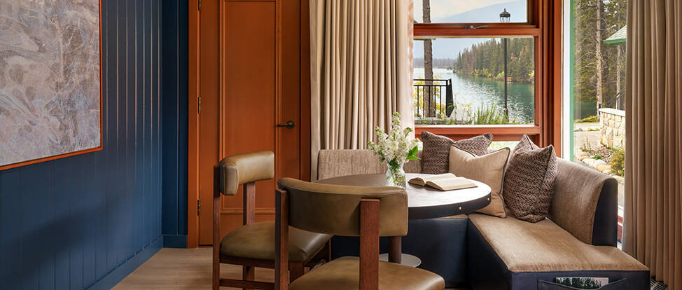 Premier Deluxe Two Queen