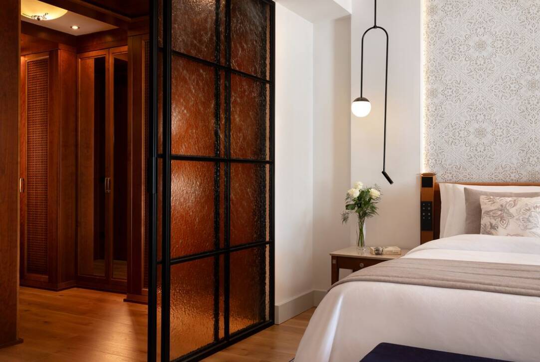 JUNIOR SUITE CORNER SEA