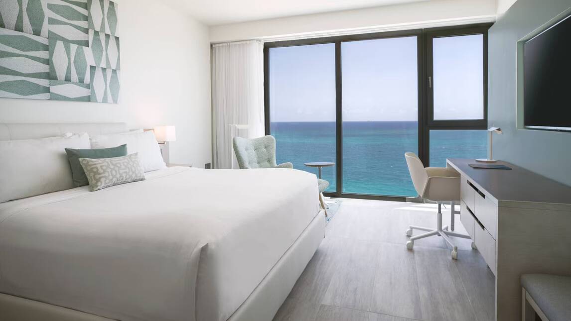 Junior Suite King Sofa bed Ocean view Juliet Balcony