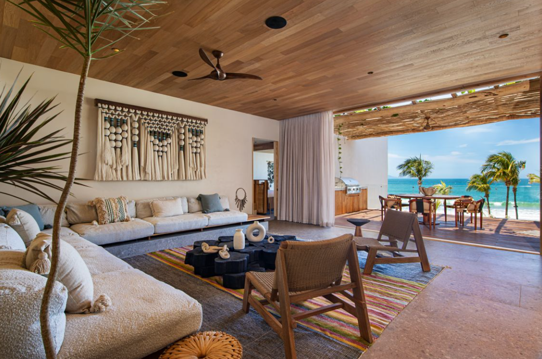 OASIS TWO BEDROOM VILLA, OCEANFRONT