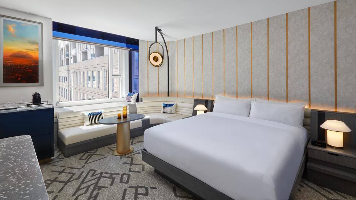 Premier King Room