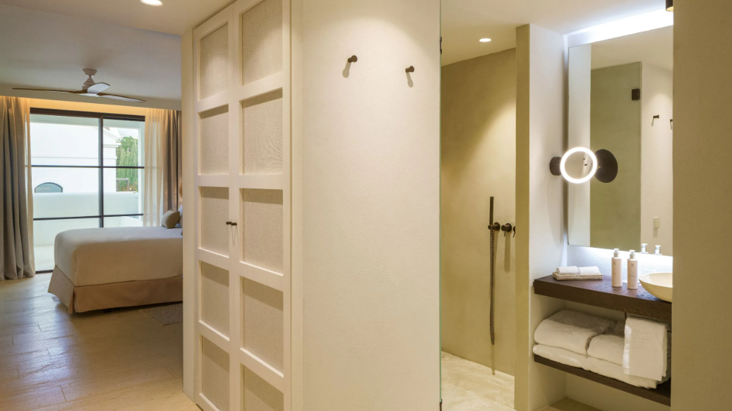 FAMILY DELUXE ROOM