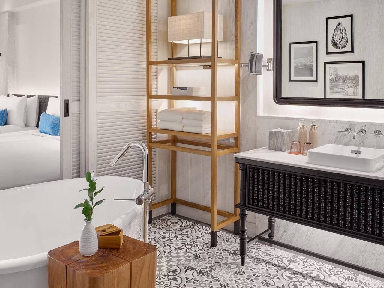 Two Twin Essential Garden View