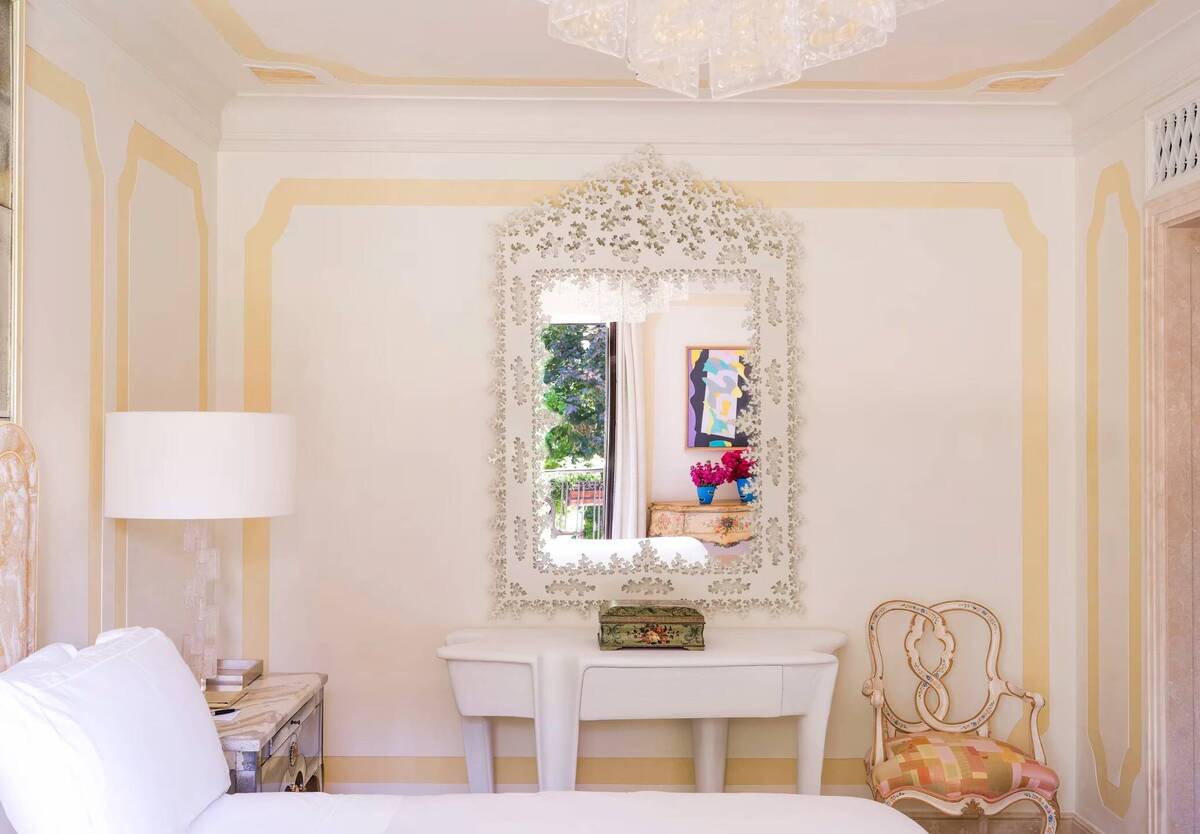 Sophia Suite 