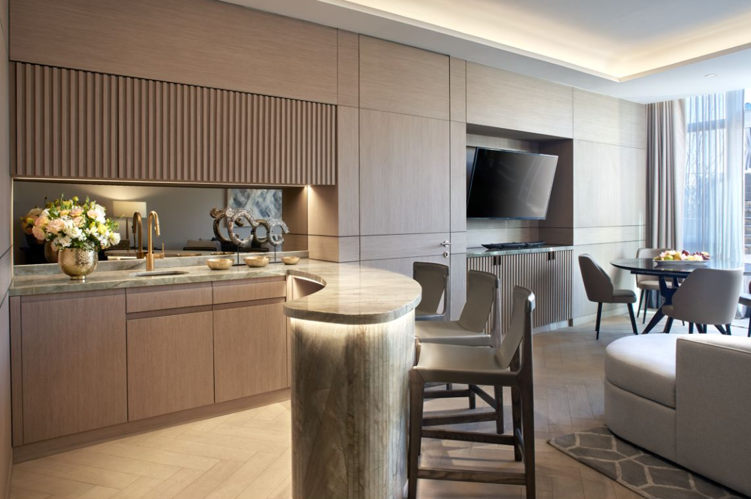 CAROL ASTOR SUITE