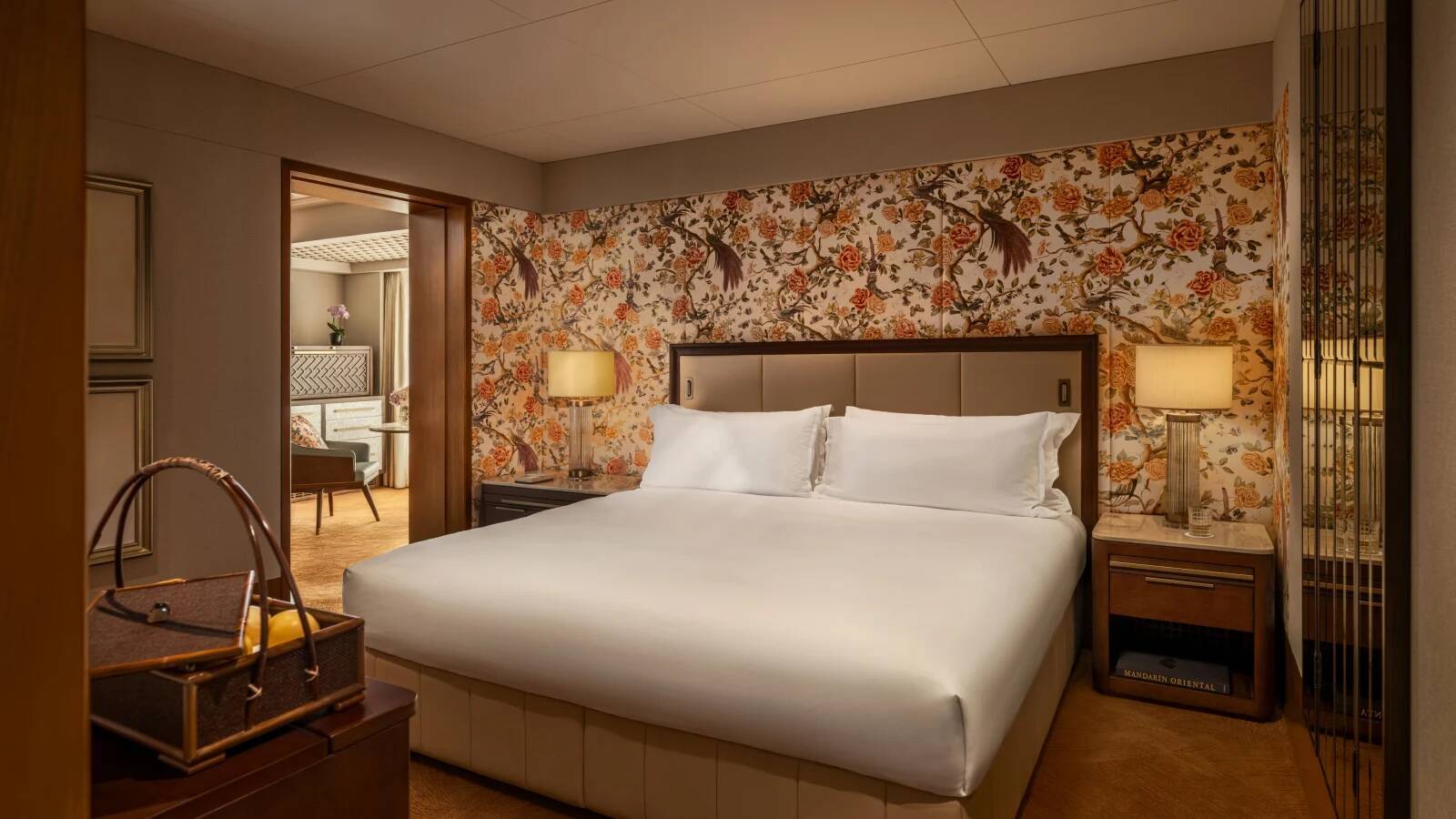 Premier City View Suite