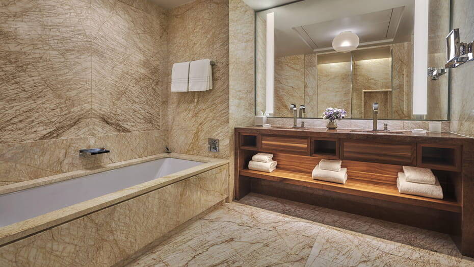 Four Season Terrace King Suite