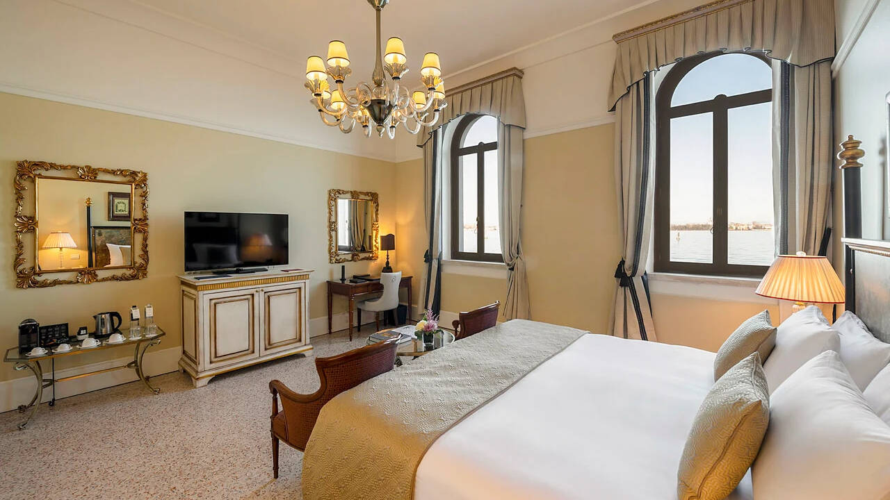 NAVIGANTE LAGOON JUNIOR SUITE