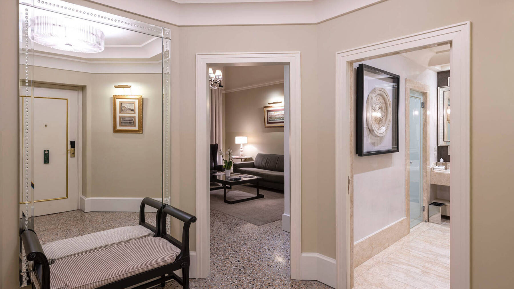 VENICE PRESTIGE SUITE