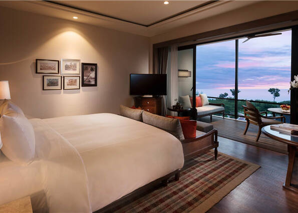 Executive Sea View Balcony Room