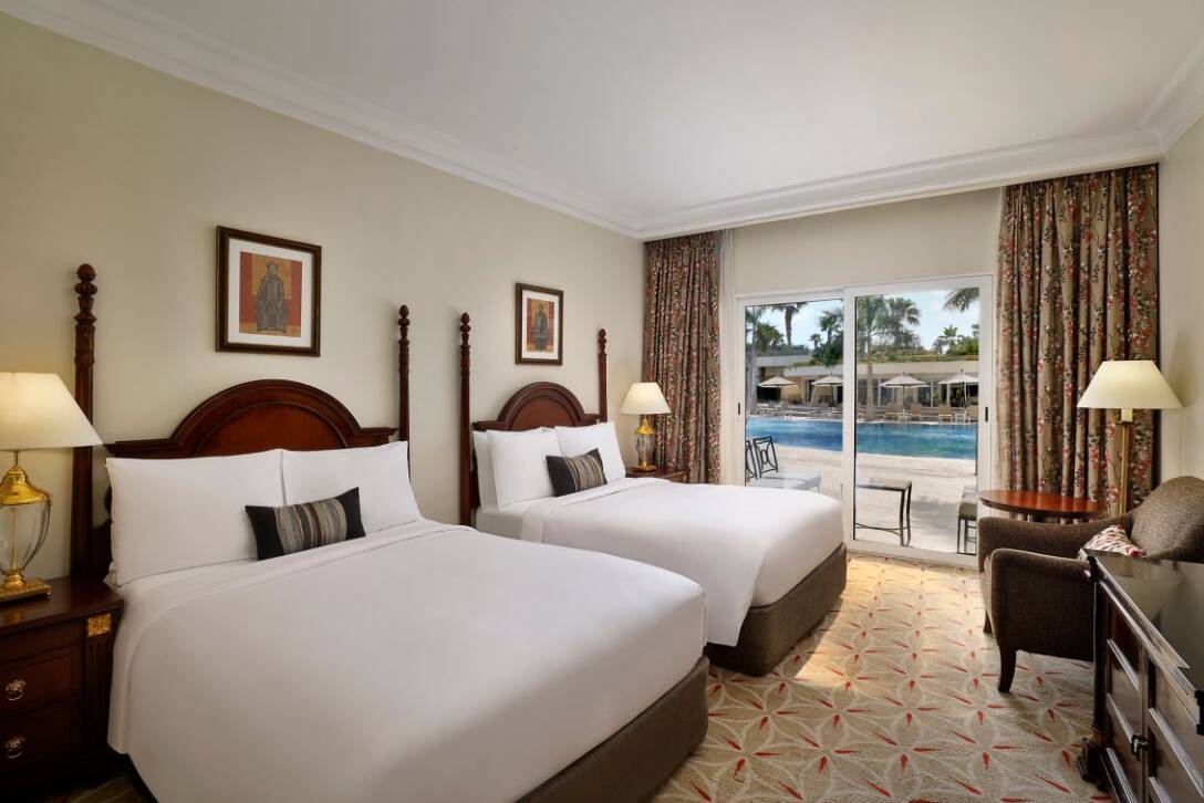 GUEST ROOM TWO DOUBLE POOL ACCESS POOLSIDE