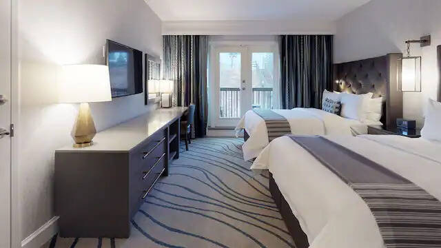 Two Queen with Balcony