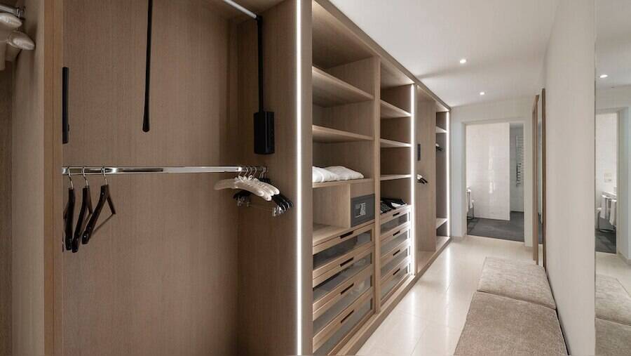 NAVIGANTE SIGNATURE SUITE 