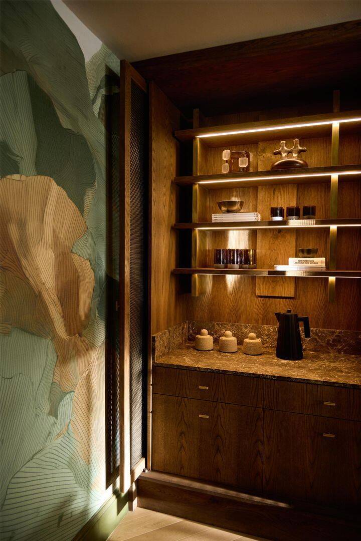 Thebe Magugu Signature Suite