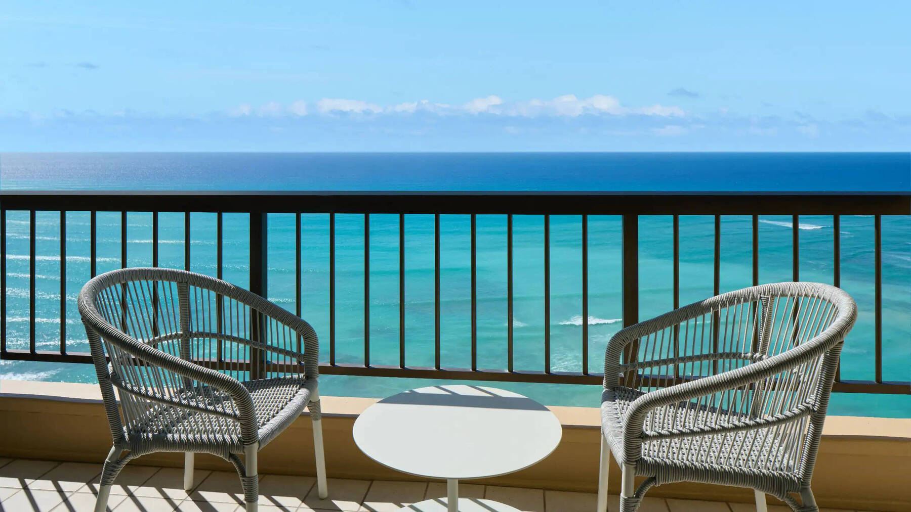 One Bedroom Ocean Front Suite