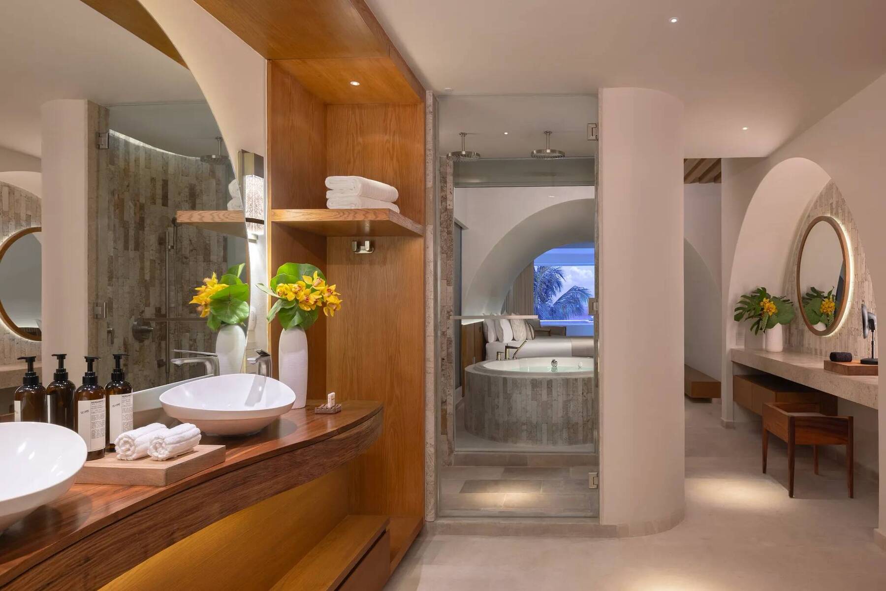 PRESIDENTIAL SUITE