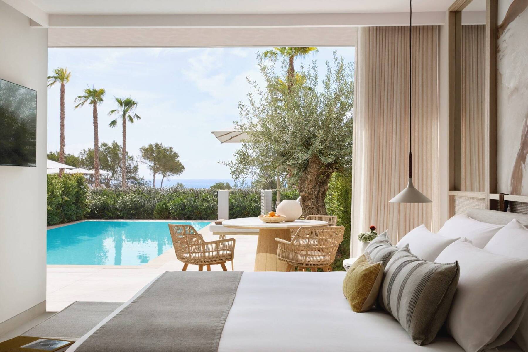 Deluxe One Bedroom Suite Private Pool Garden View - All Inclusive