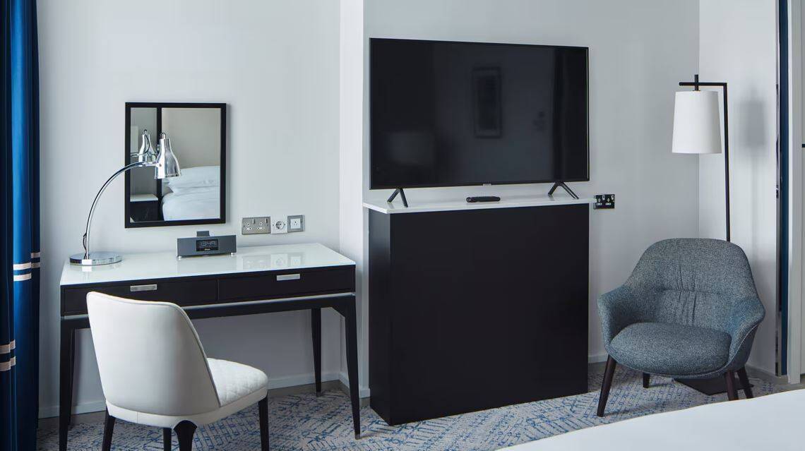 PREMIER KING ROOM TERRACE