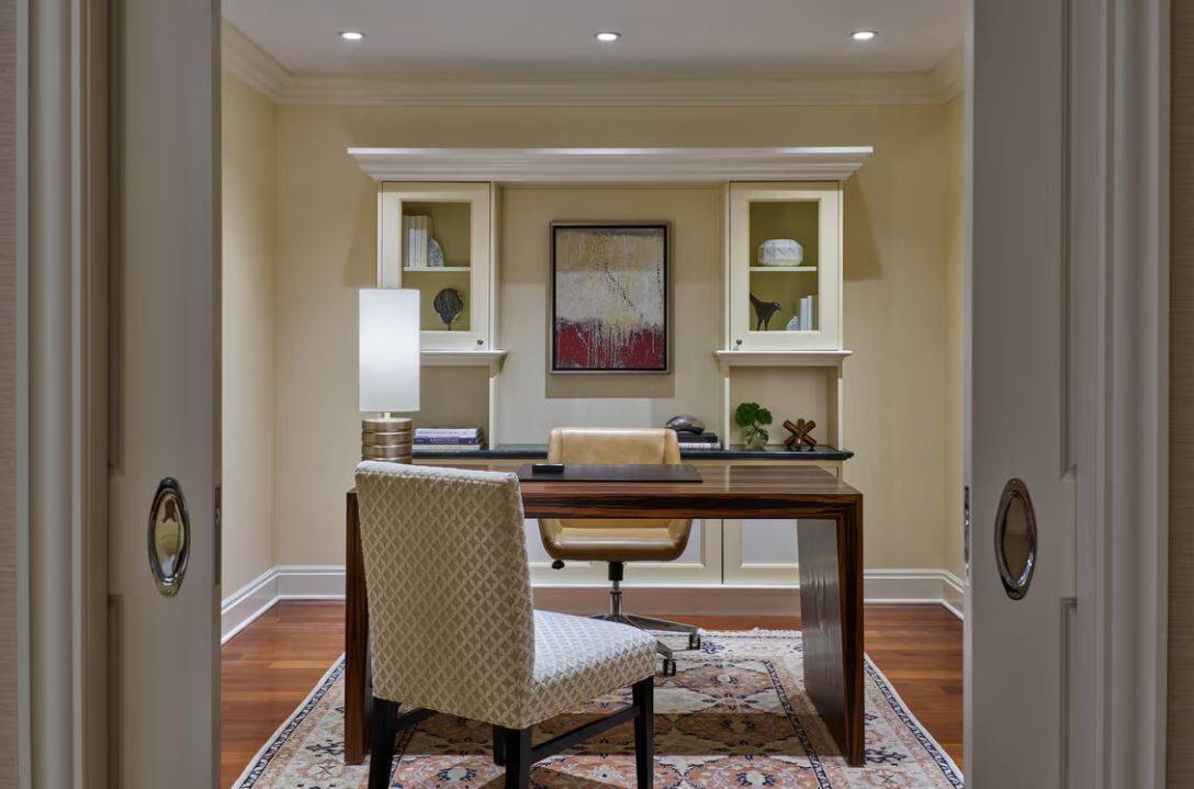 McCORNICK SUITE