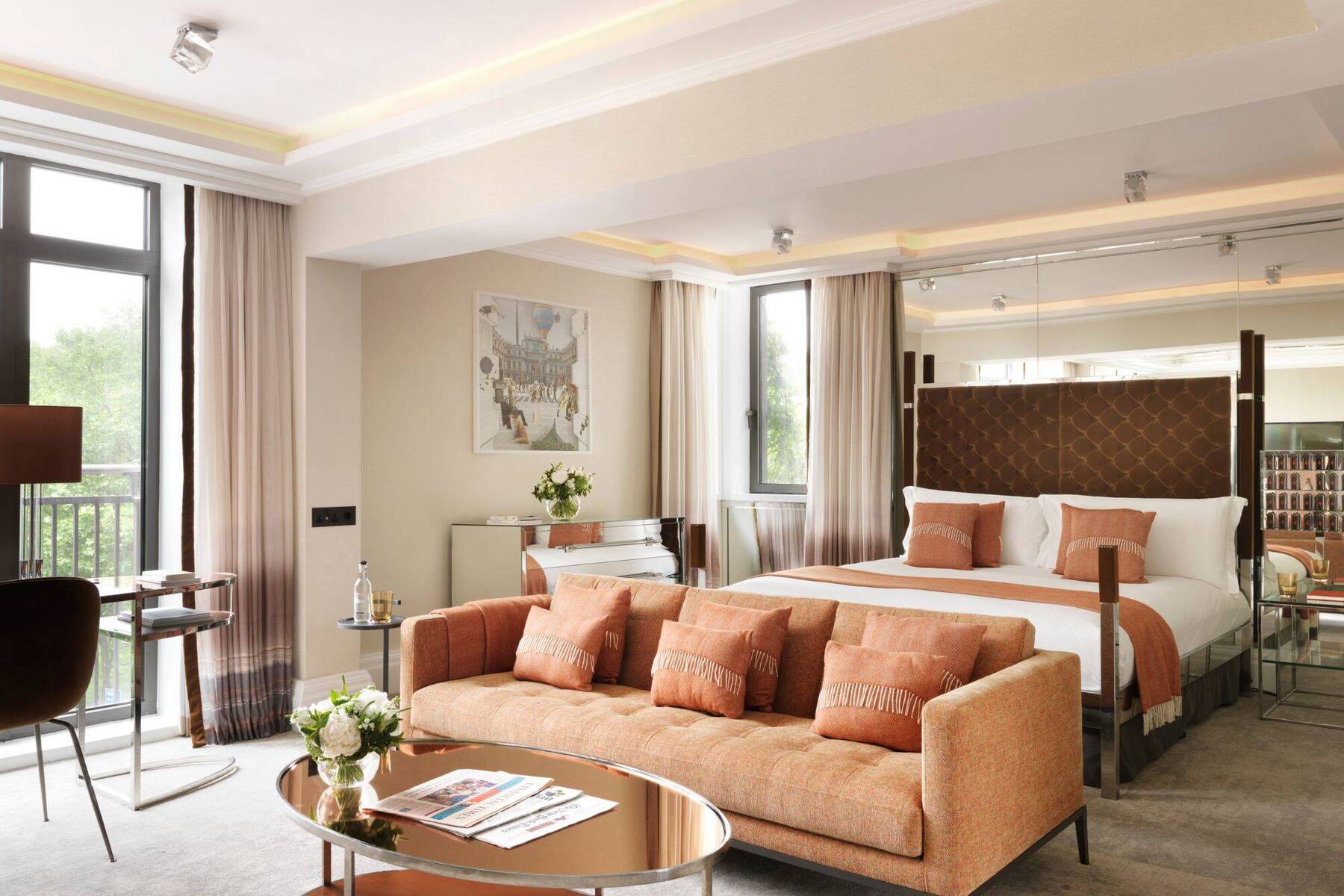GREEN PARK SUITE