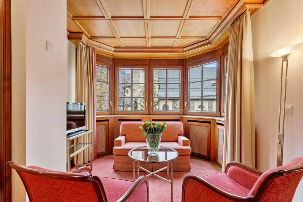 Corner Suite Matterhorn View