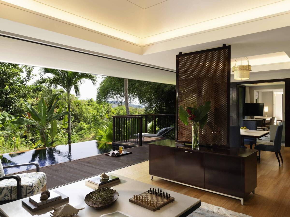 Grand Hillside Garden View Pool Villa