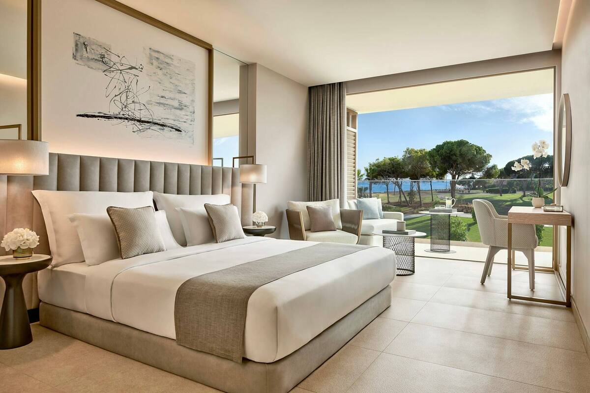 Superior Room Side Sea View 