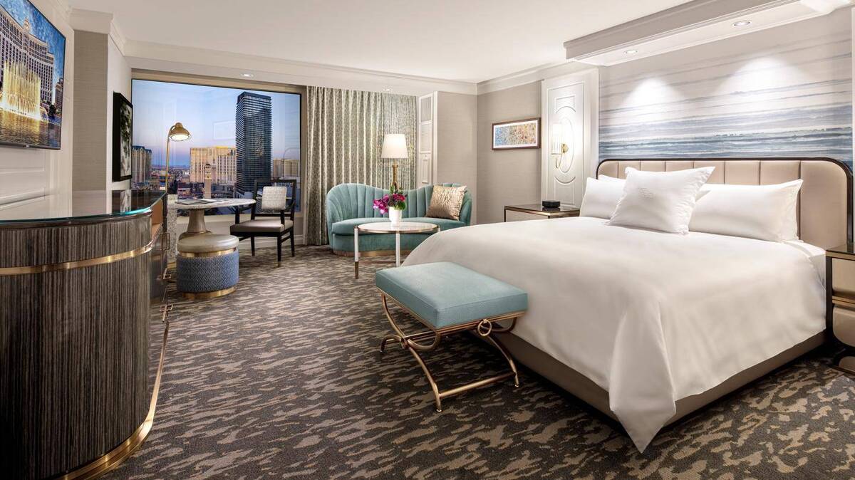RESTORE PREMIER KING ROOM