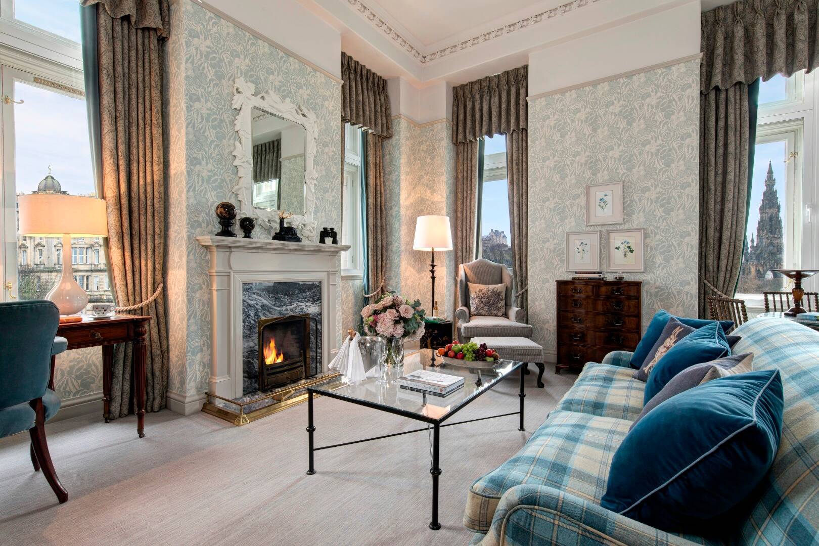 Castle View Suite