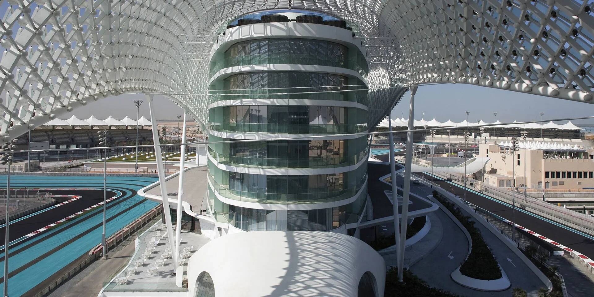 F1 Abu Dhabi GP: Sky Bridge Terrace