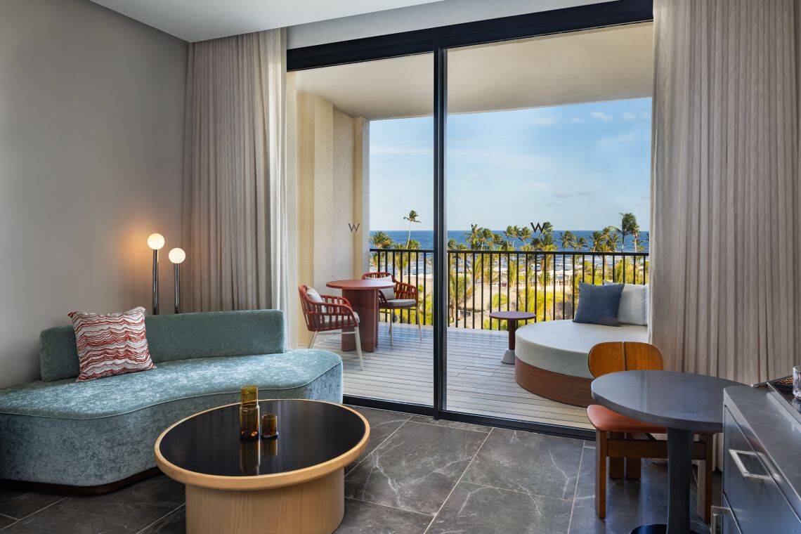 PREMIER TWO KING, OCEAN VIEW ROOM