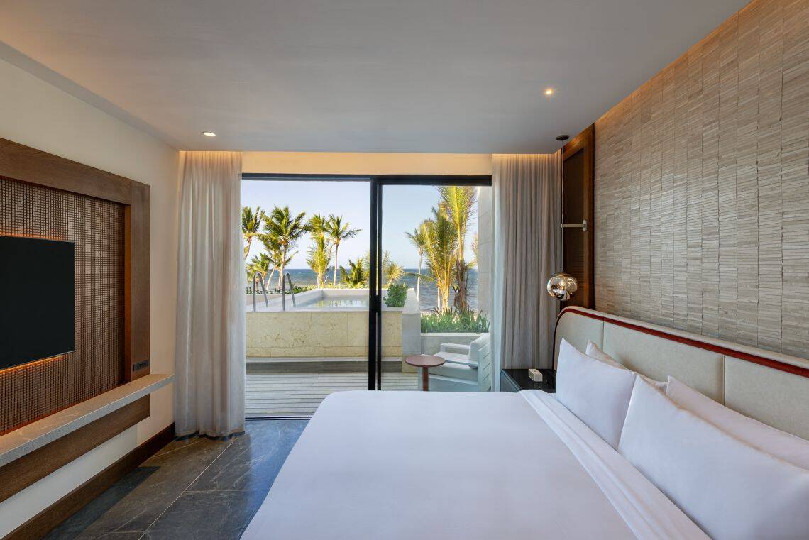 OASIS TWO BEDROOM SUITE, PRIVATE POOL