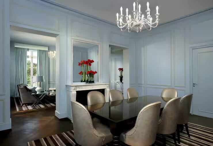 Palace King Versailles Suite