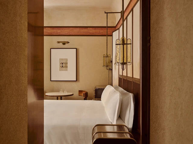 CLASSIC ROOM