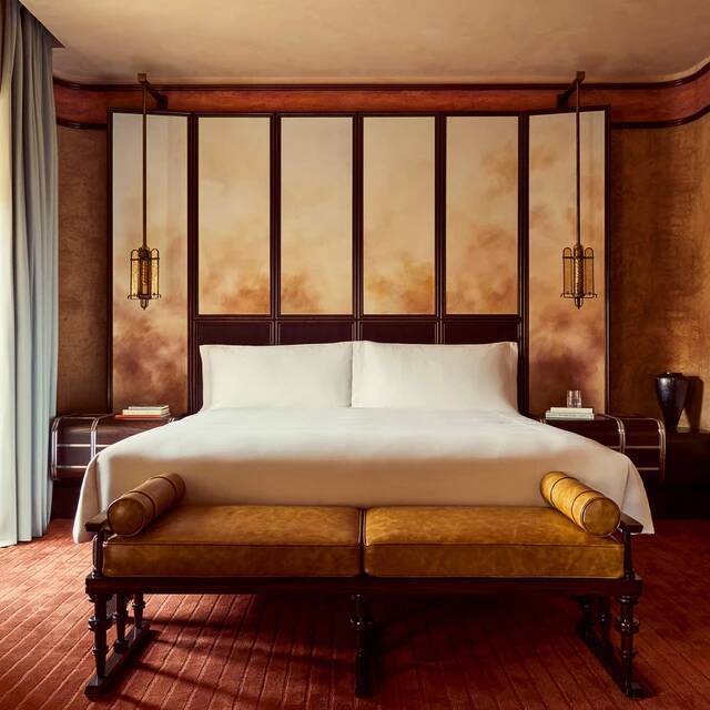 SUITE WITH TERRACE
