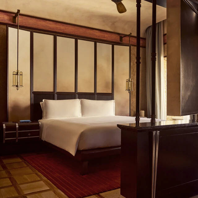 JUNIOR SUITE