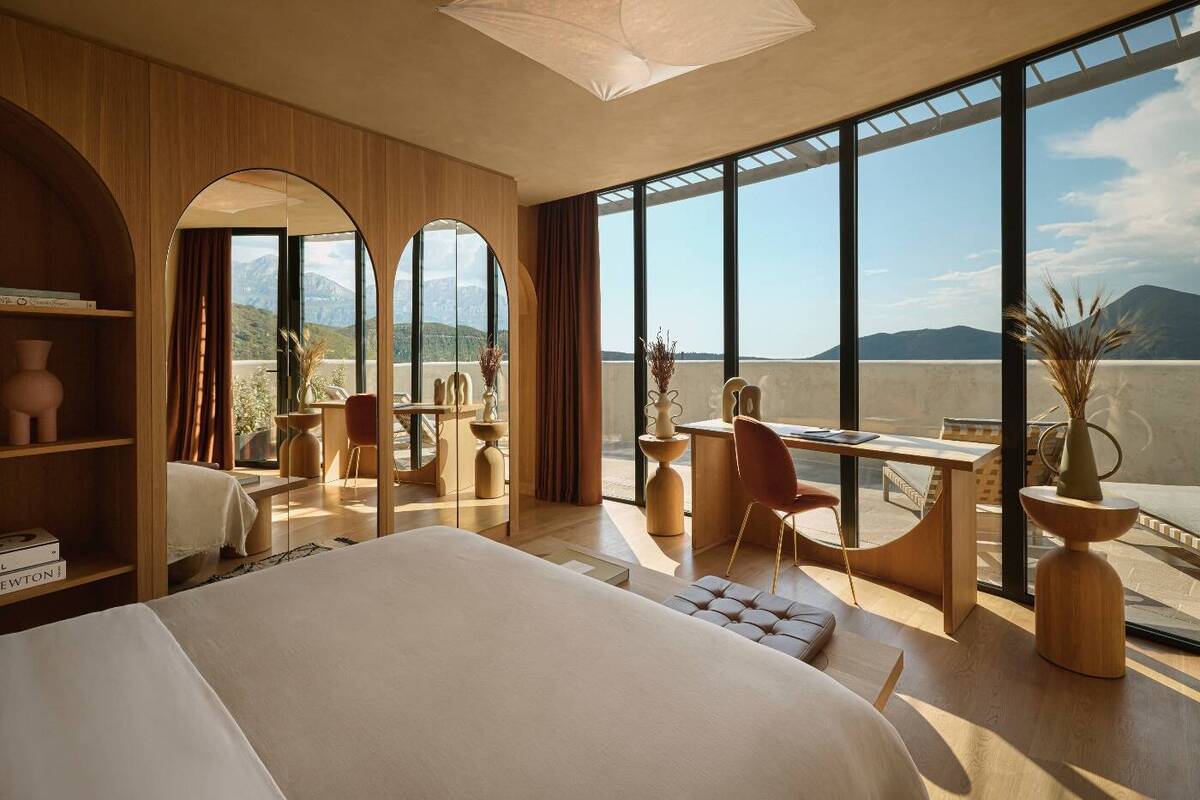 Panoramic Suite 