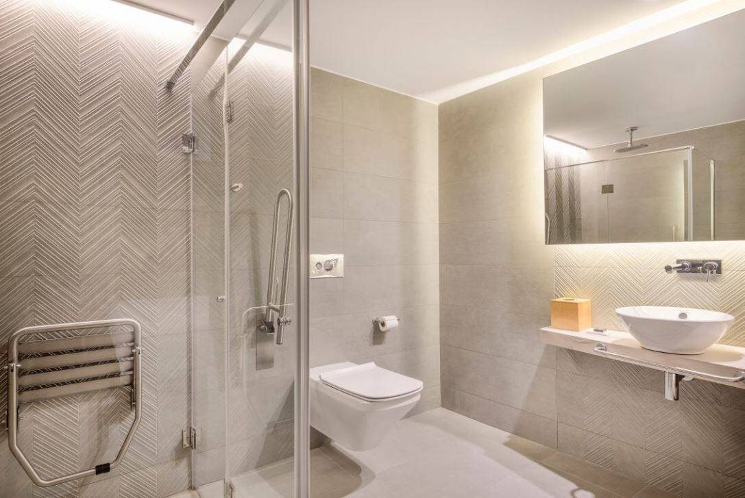 DELUXE GUEST ROOM TWIN