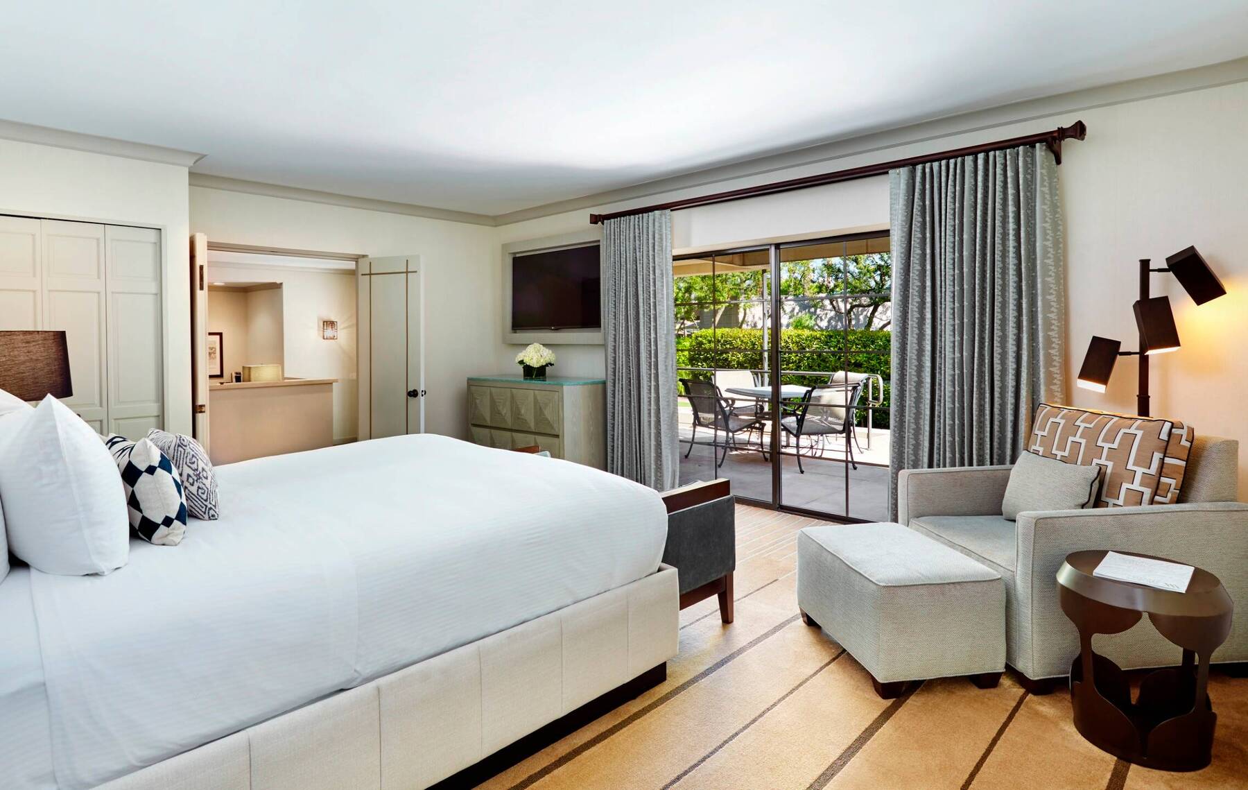 Signature Suite