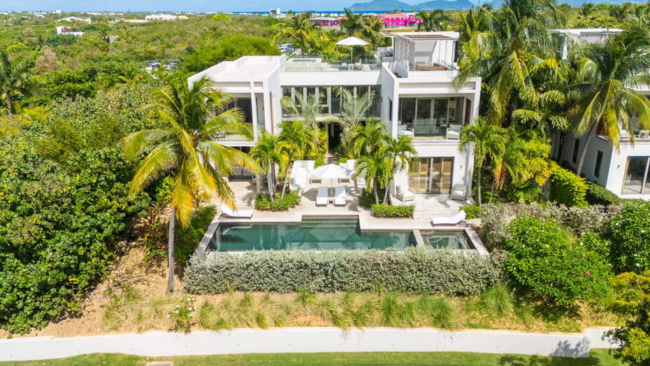 Four-Bedroom Ocean-View Hilltop Villa
