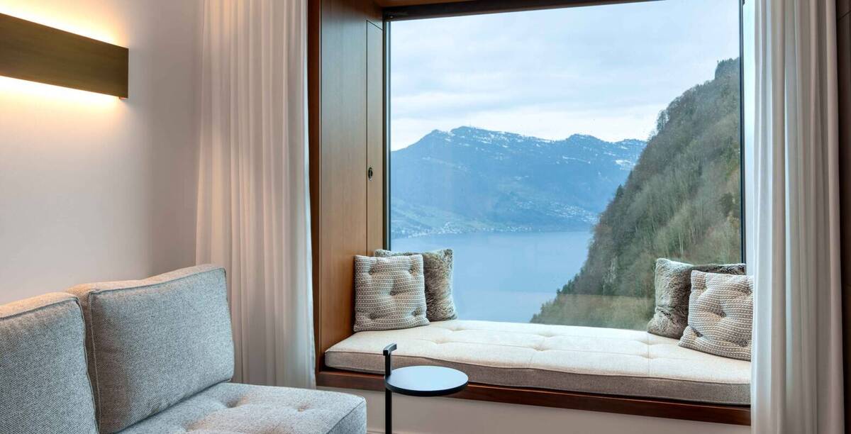 Contemporary Deluxe Room