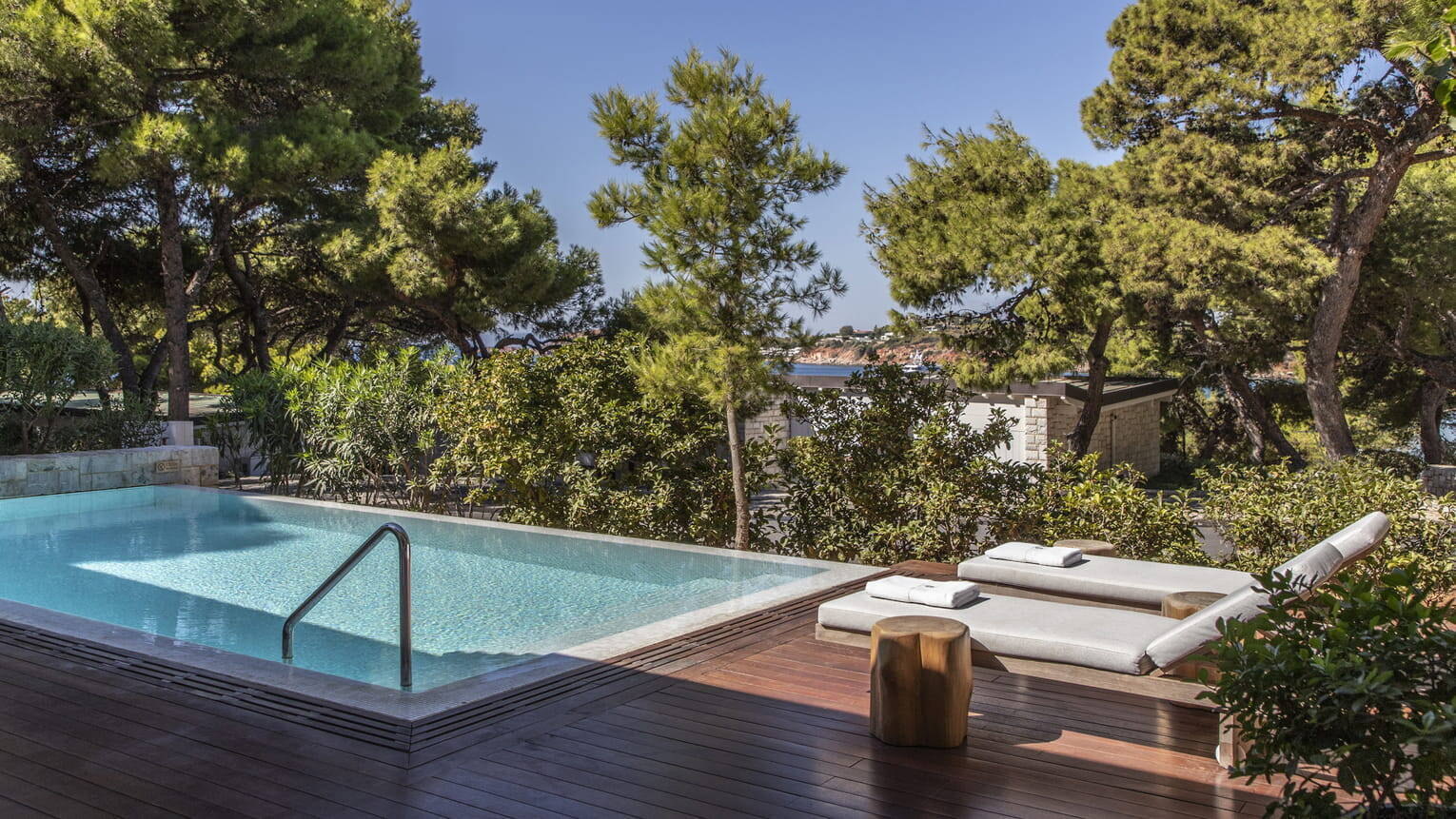 Garden View Bungalow Suite with Pool